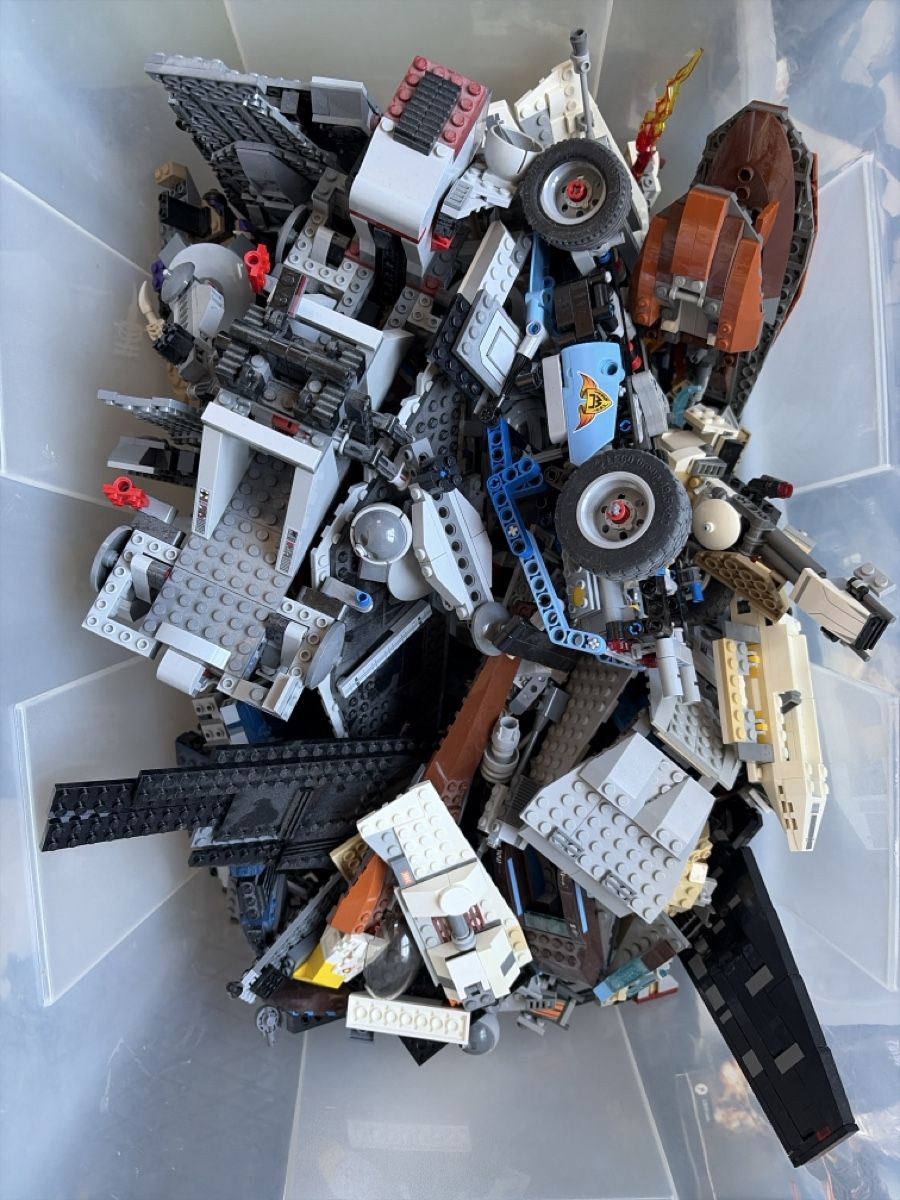 Lego Kit di costruzioni: Lego Konvolut Star Wars Sammlung .  – Usato da Wängi venduto da Tesimo 5