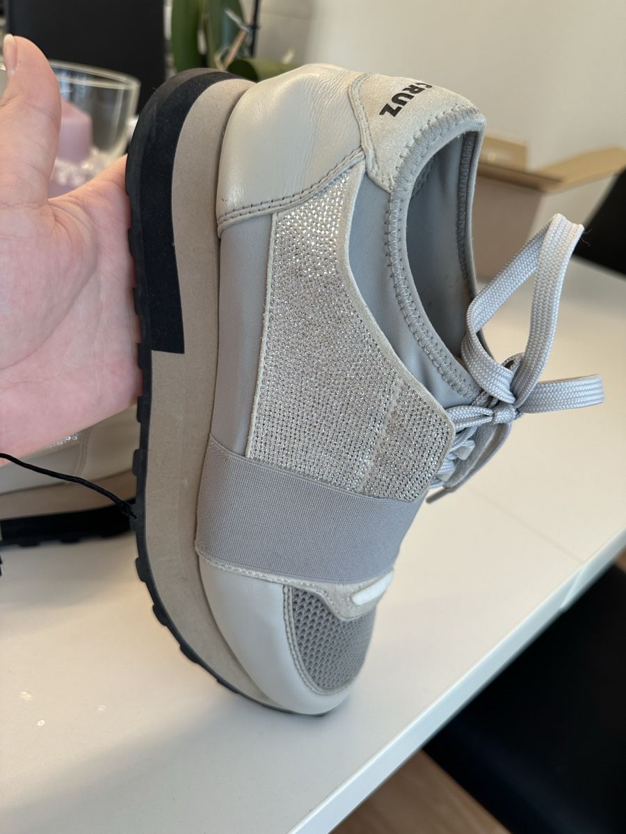 Scarpe da donna: LOLACRUZ Sneakers original – Nuovo (secondo la descrizione) da Winterthur venduto da Violeta_l 1