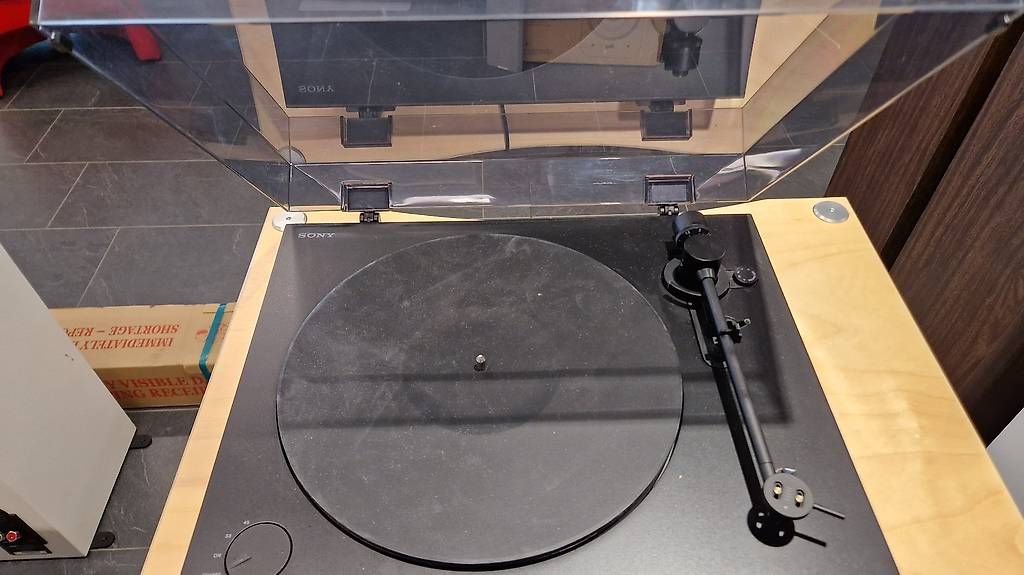Sony Giradischi: Sony PS-HX500 – Usato da Kerzers venduto da Hubihifi