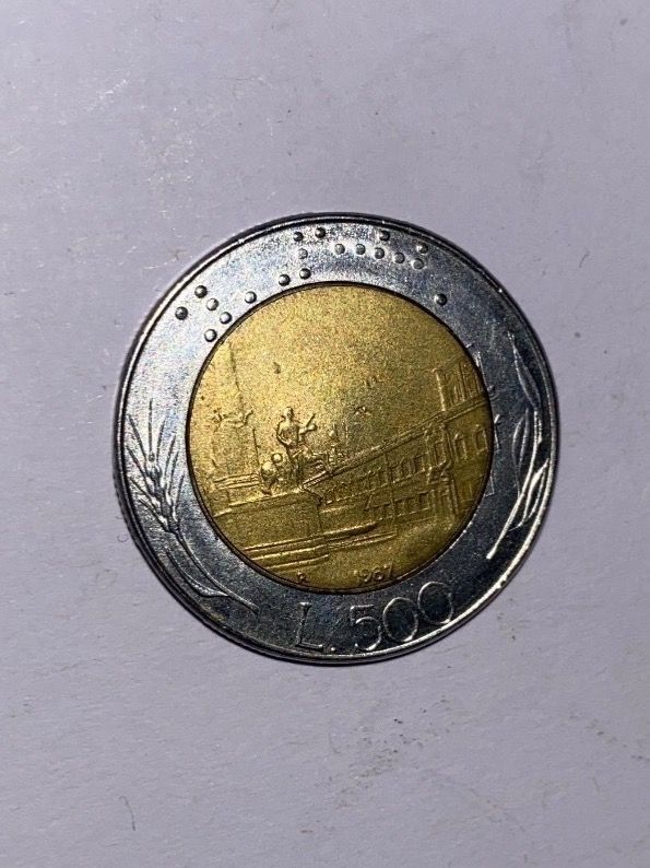 Tutti le monete: Pièce  Italie 500 lires 1987 – Usato da Le Brassus venduto da cinema13 1