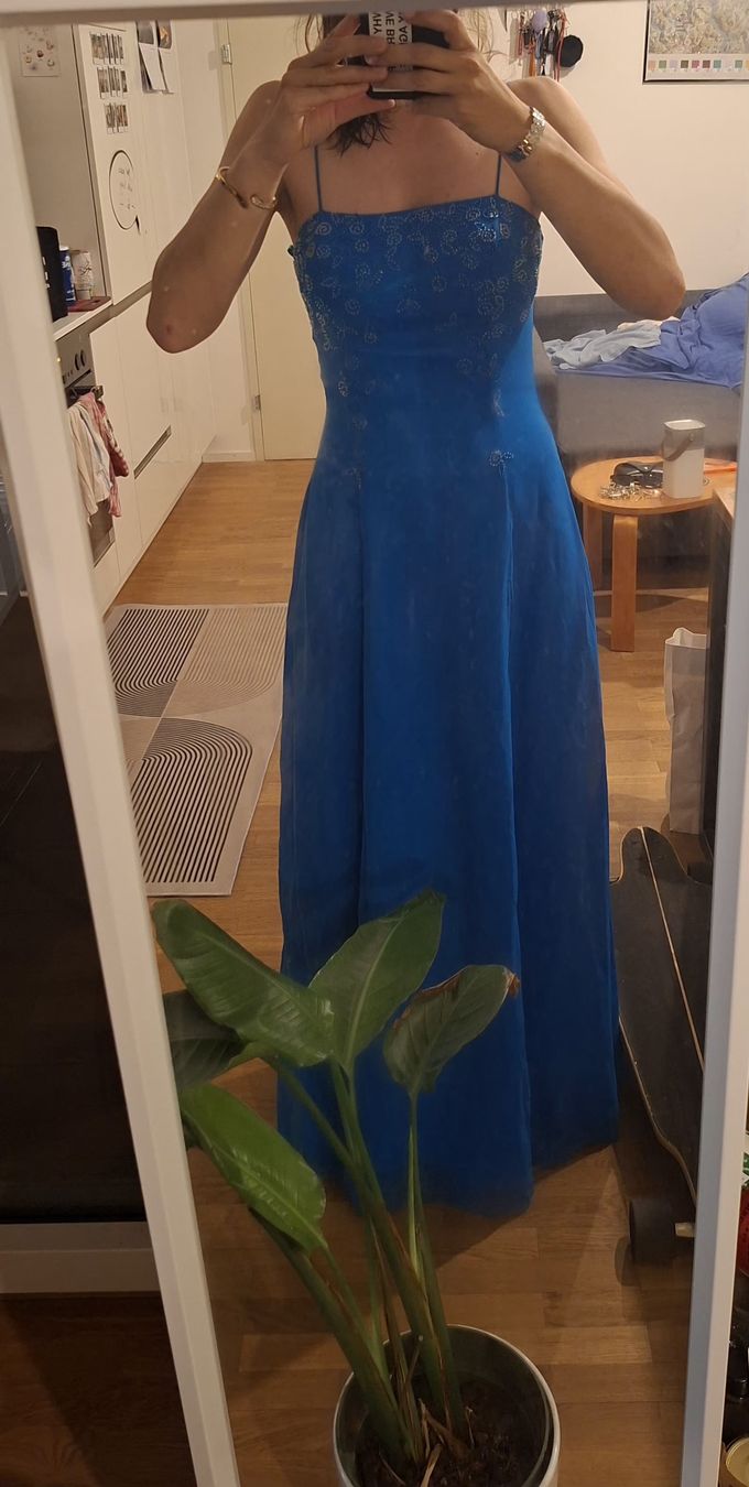 Vestiti: Robe longue bleue à bretelles perlée taille S – Usato da Zürich venduto da skl_6nxg 1