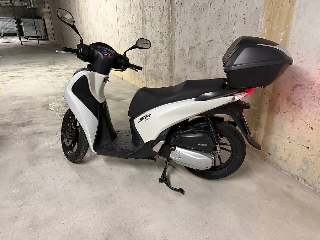 Honda Scooter: Honda SH125 AD – Usato da Winterthur venduto da superhick 1