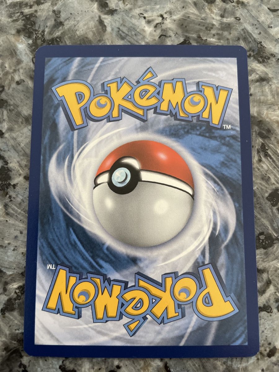 Pokémon Cartes à collectionner: Pokemon Damythir – D'occasion à Ueberstorf par Vmirco 1