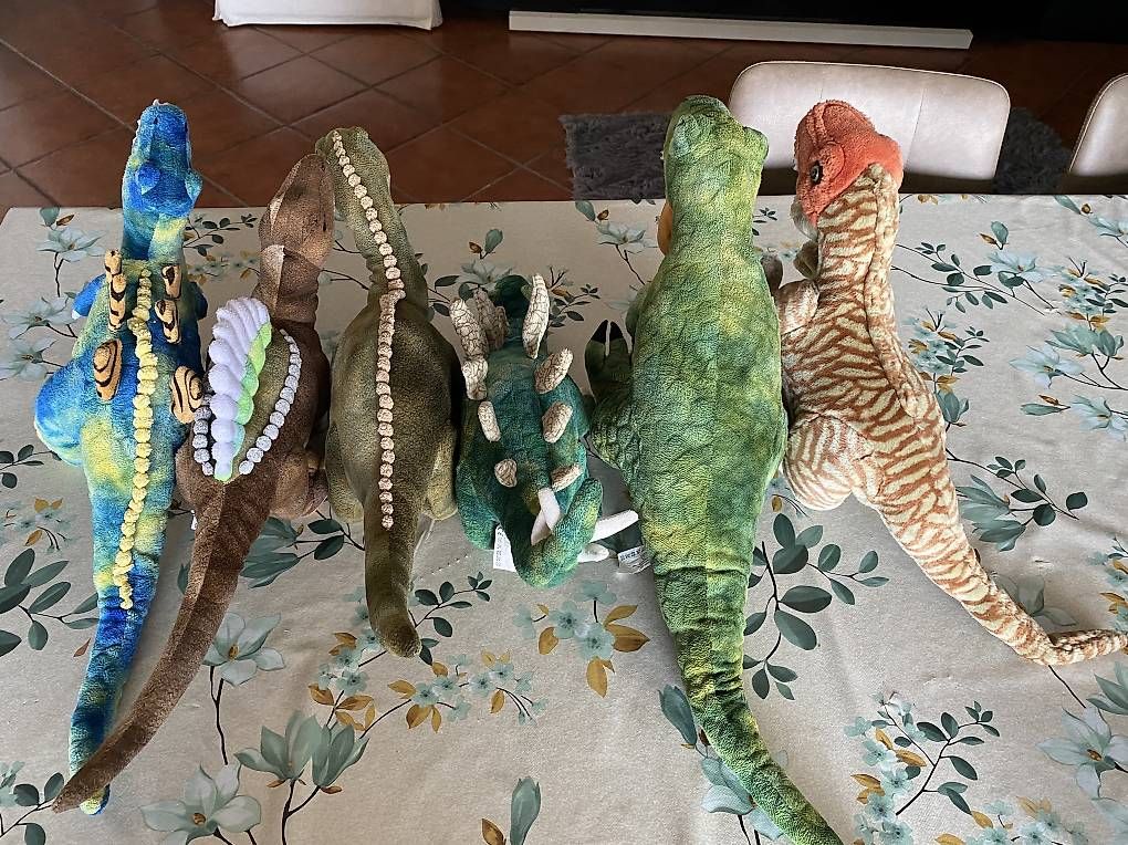 Giocattoli: 6 peluches dinosauri – Usato da Castel San Pietro venduto da sab_lj2d 1