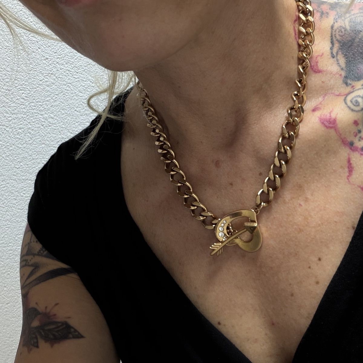 Guess Colliers: Modische Halskette von Guess .  – D'occasion à Oberkirch LU par fis_b5gm 3