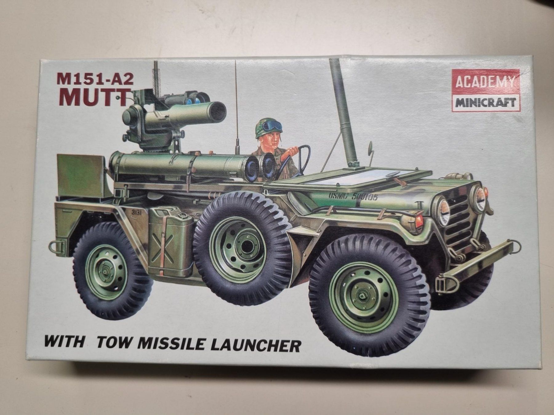 Modellbausätze & Standmodelle: Jeep M151-A2 Mutt w/TOW PzAbwehr – Neu (gemäss Beschreibung) aus Wettingen von Mmarb