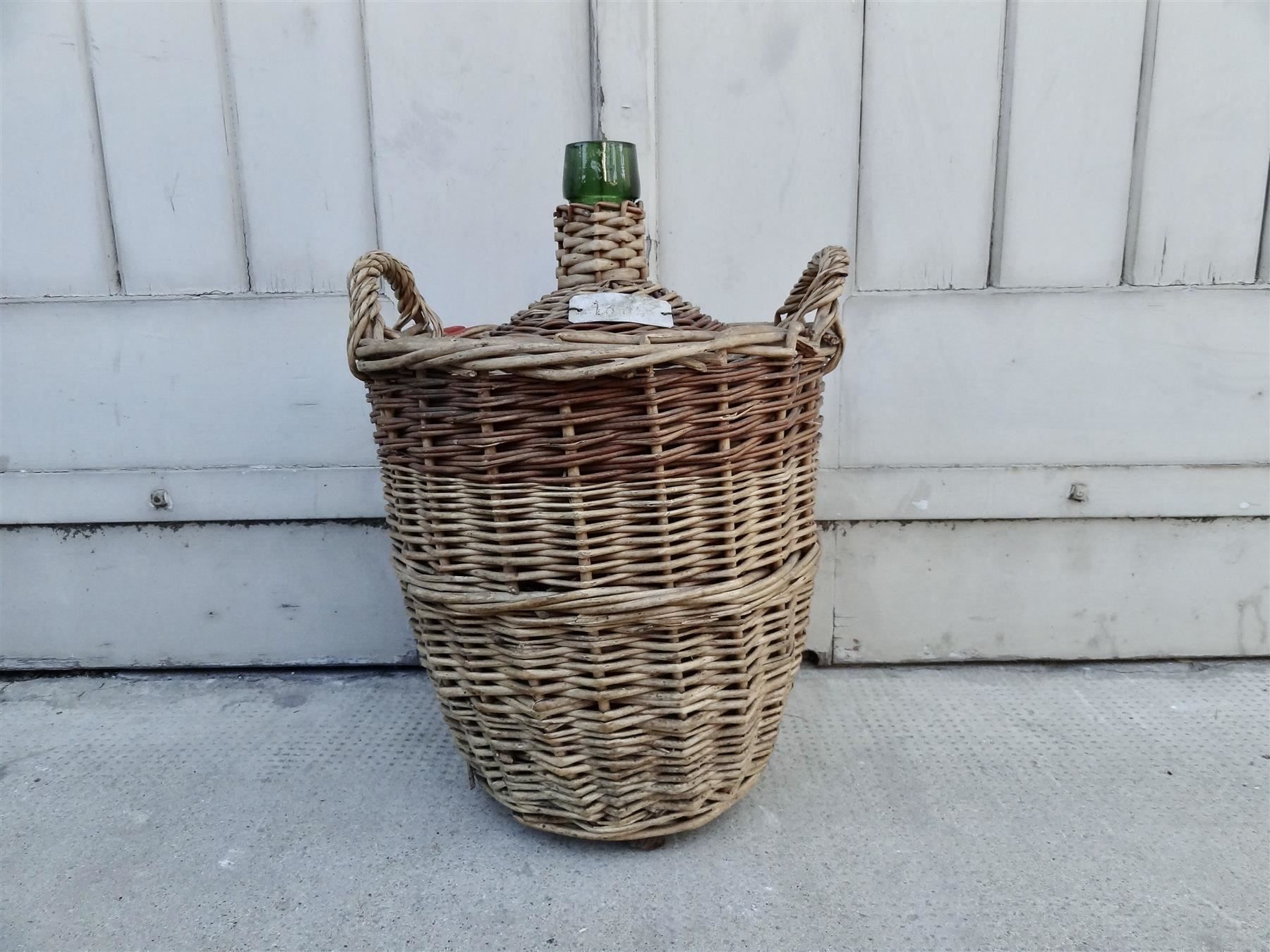 Bottiglie: alte grosse Korbflasche 7.6 Liter 1948 – Nuovo e nell'imballaggio originale da Kerzers venduto da Flaschenposten