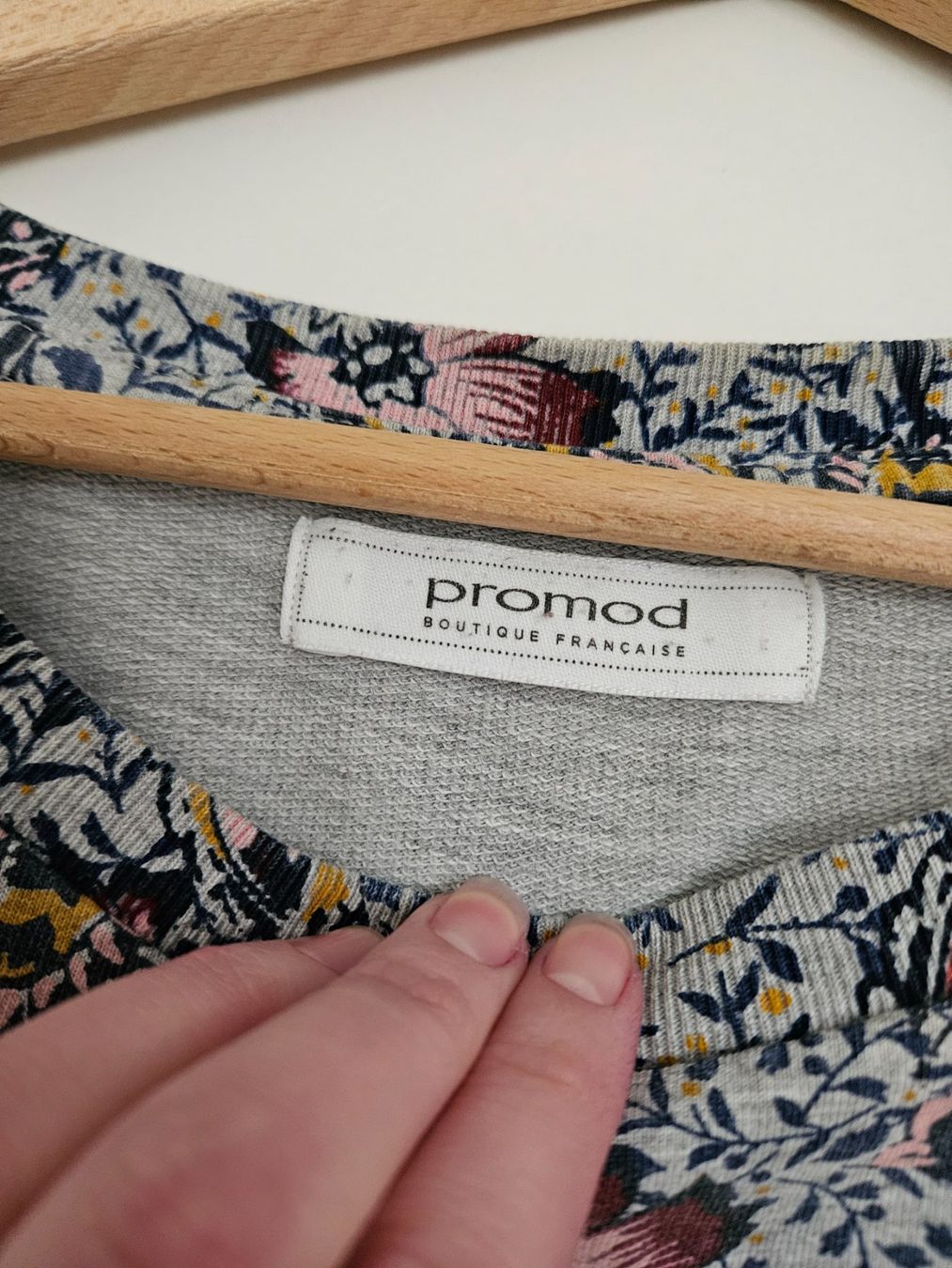 Maglioni & Felpe: Pullover von Promod mit Blumen – Usato da Schaffhausen venduto da sabrina915 2