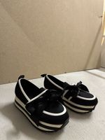 Schicke Halbschuhe mit Schleife