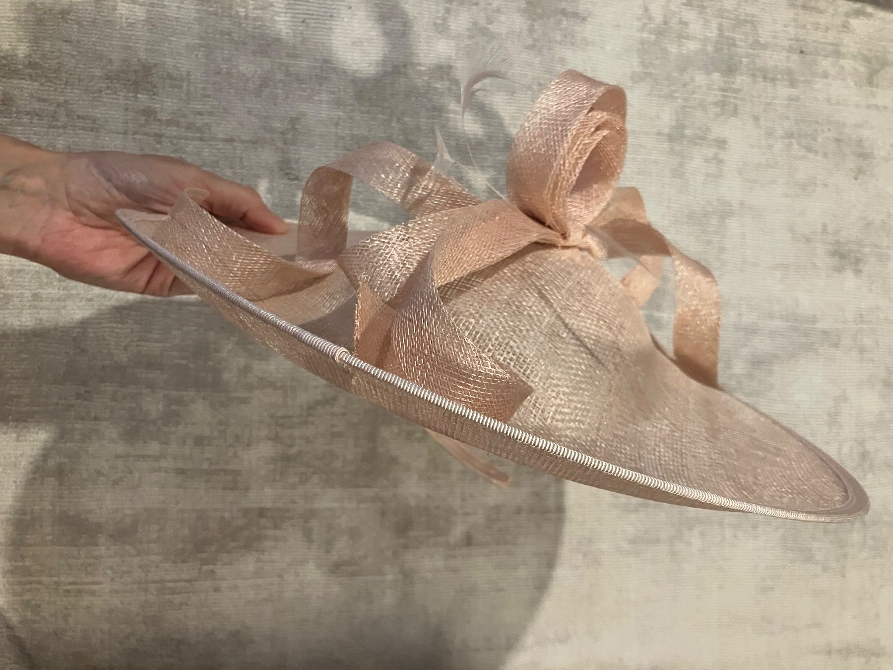 Hüte, Mützen & Caps: Fascinator Hut Damen Phase Eight einmal getragen – Gebraucht aus Zürich von hernen 1