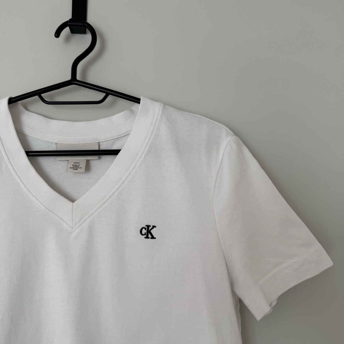 Calvin Klein T-Shirts: Neues Calvin Klein Weiß Tshirt - S – Neu (gemäss Beschreibung) aus Zürich von kru_8dtk