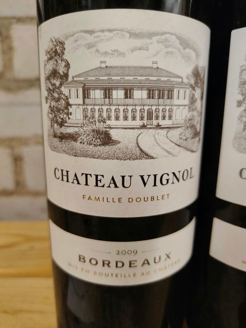 Vino: 2x 2009 Chateau Vignol – Nuovo (secondo la descrizione) da Münchenstein venduto da wusmarino 2