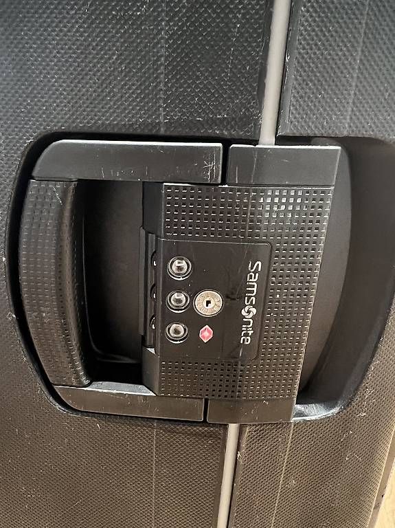 Reisekoffer: Samsonite Spinner 75/28 Koffer schwarz – Gebraucht aus Sevelen von ale_v29l 4