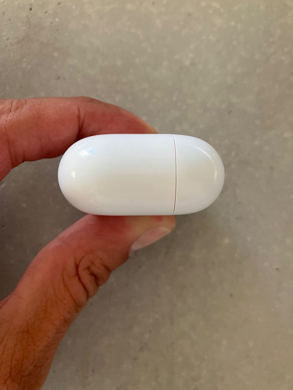 Apple Kopfhörer: Apple AirPods Pro 1 Charging Case – Gebraucht aus Lausanne von mr.v 8