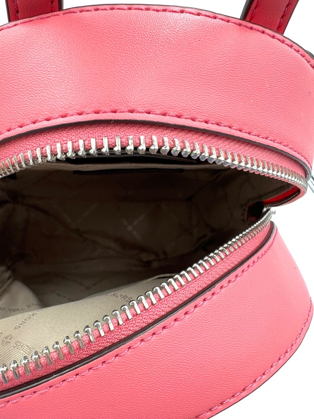 Michael Kors Sacs femmes: Michael Kors Umhängetasche/Rucksack tea rose – Neuf avec emballage d'origine à Wiedlisbach par Sistershop 4