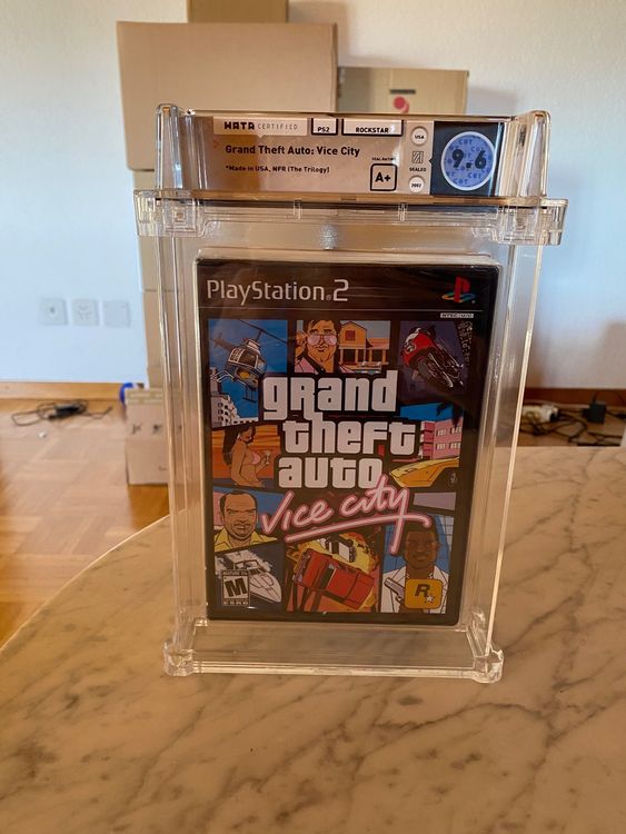 Grand Theft Auto Vice City - PlayStation 2 PS2 Sealed - WATA 9.8 A
