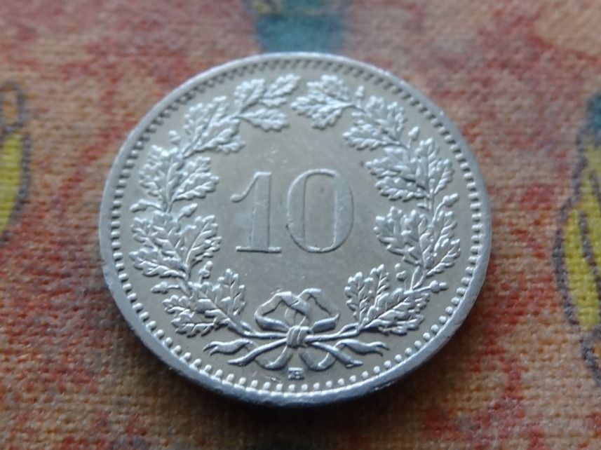 Tutti le monete: 10 Rp. 2012 – Usato da Romanel-sur-Lausanne venduto da Swift13 1