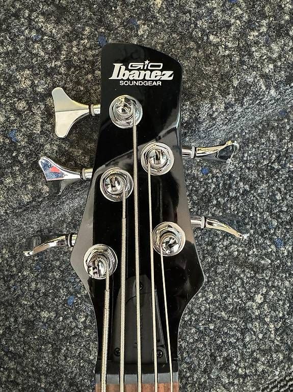 Strumenti musicali: Basse Ibanez Gio 5 Cordes. 5 String. Powerful! – Usato da Morges venduto da GvnMusic 4