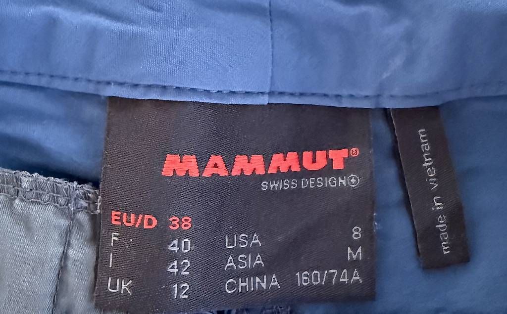 Pantaloni: Wander Shorts 38 – Usato da Alpnach Dorf venduto da rerifeme 3
