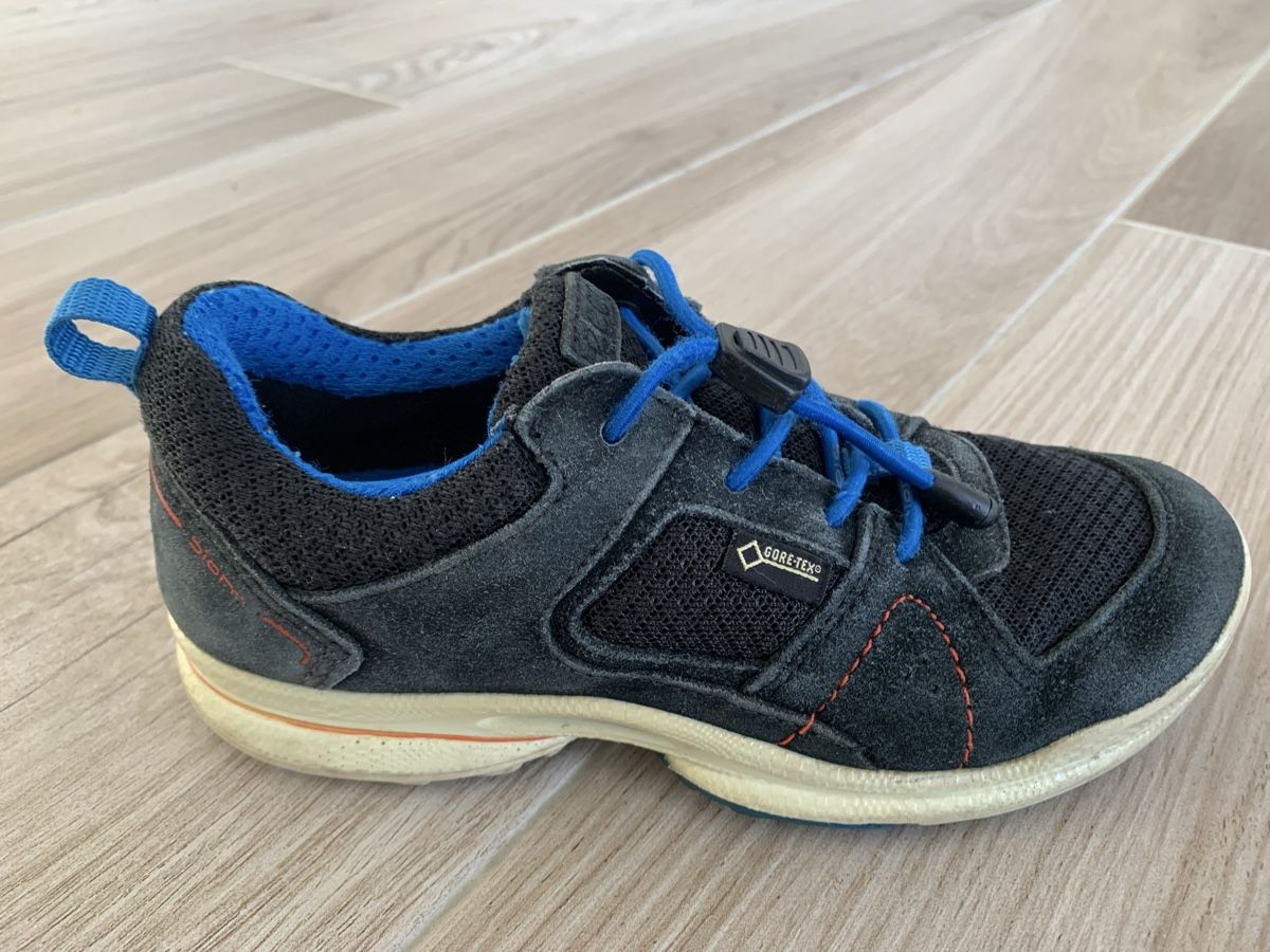 Ecco Scarpe per ragazzi: Ecco Gore-Tex Schuhe, Grösse 31 in dunkelblau – Usato da Rudolfstetten venduto da Joyw 1