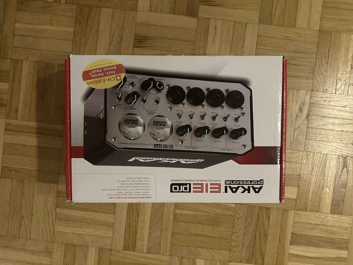 Akai Attrezzatura per studi di registrazione: AKAI Professional EIE Pro – USB Audio Interface – Usato da Zürich venduto da Kadloesen 1