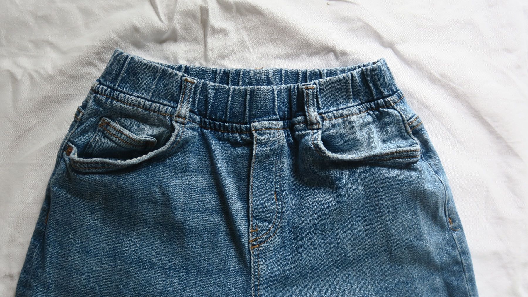 Zara Pantaloni: Kinderhose Zara Gr.152 – Usato da Davos Platz venduto da Infinity795 1