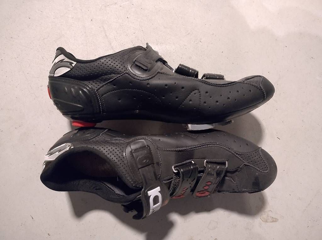 Scarpe da donna: Scarpe da bicicletta  – Usato da Ludiano venduto da Danielsan