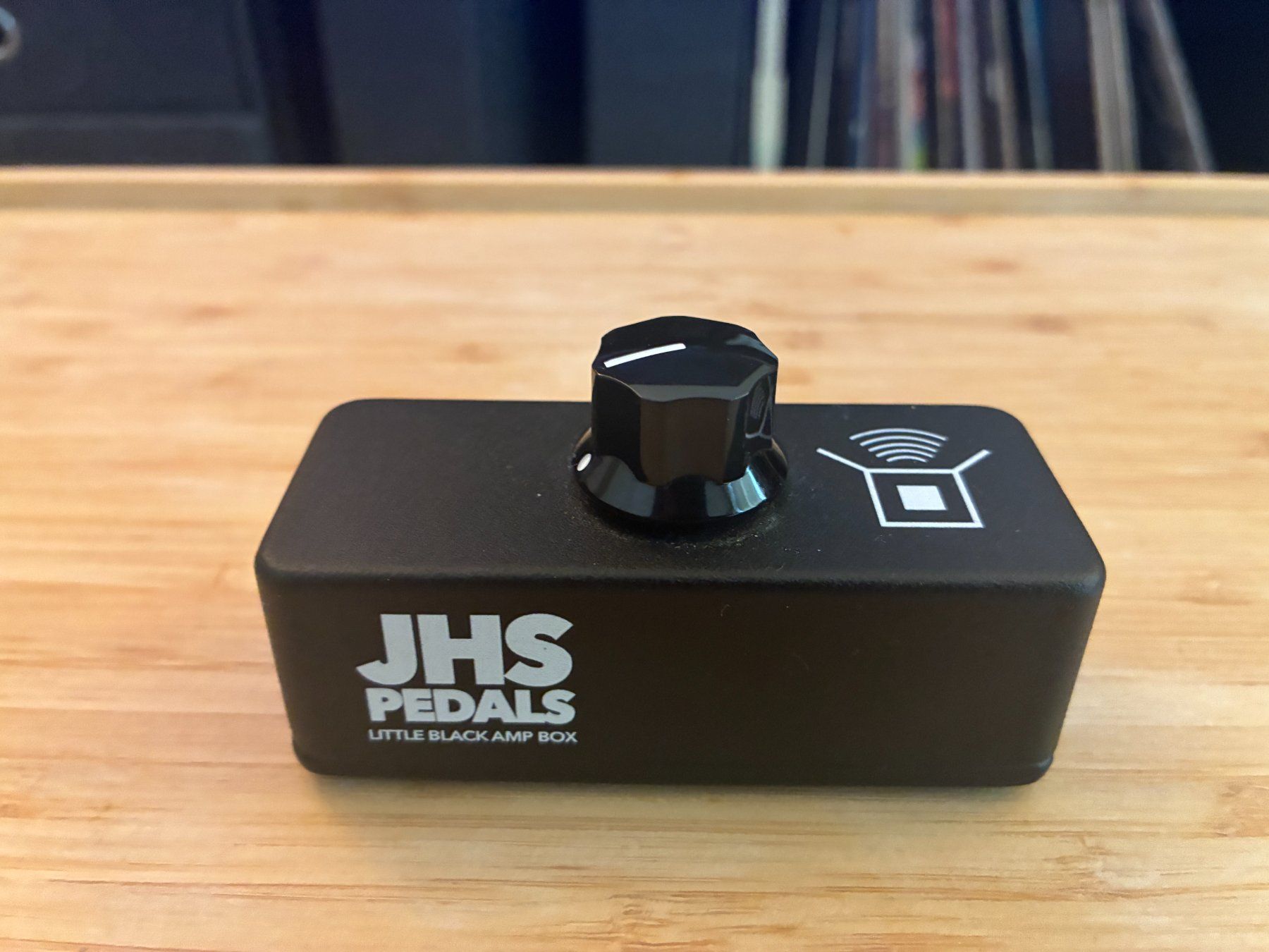 JHS Strumenti musicali: JHS Black Amp Box – Usato da Zürich venduto da Diegom81