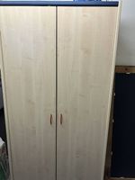 Holzschrank furniert 