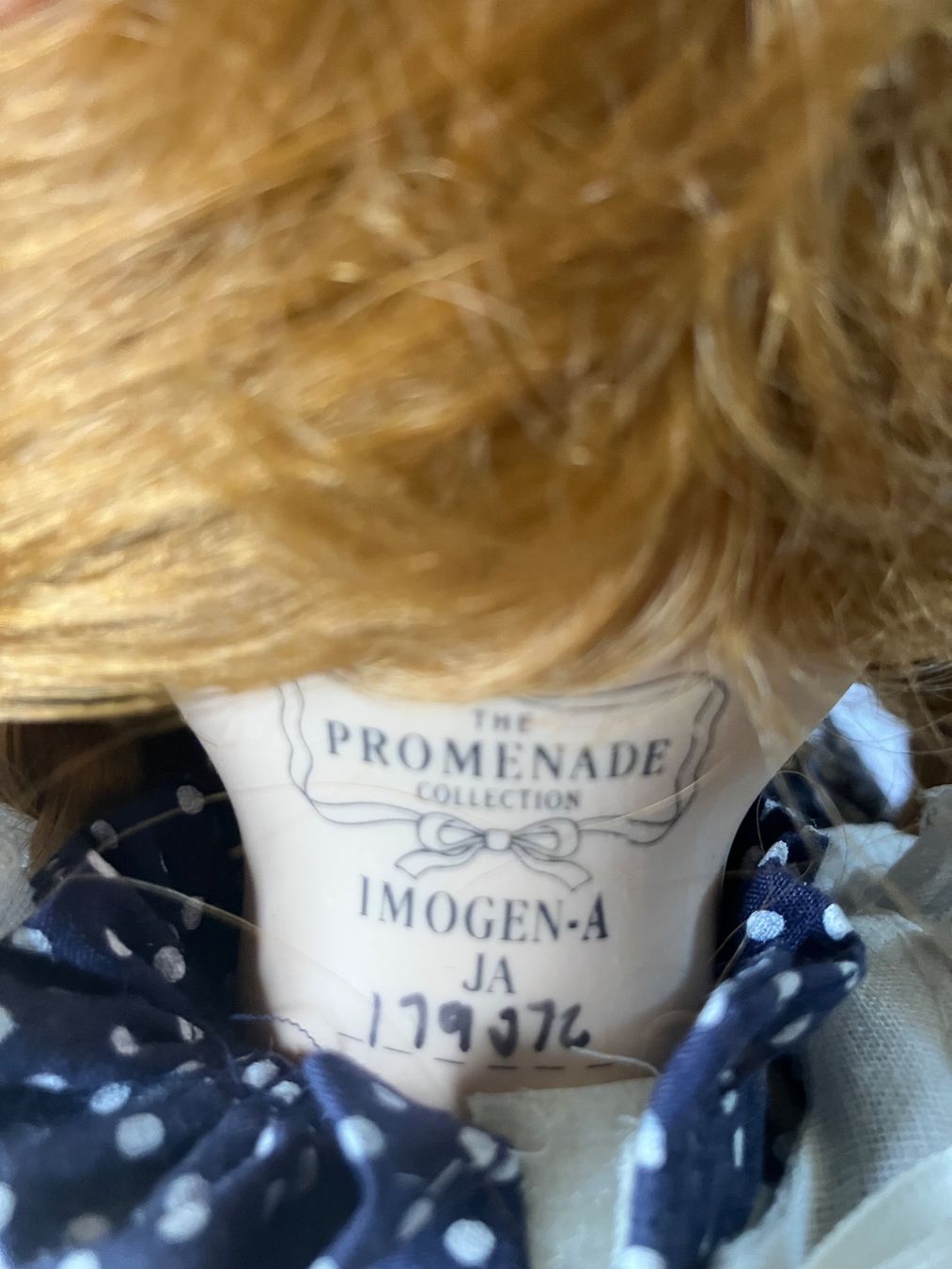 Bambole: Puppe La Promenade Imogen-A JA – Usato da Bern venduto da surf_dude 2