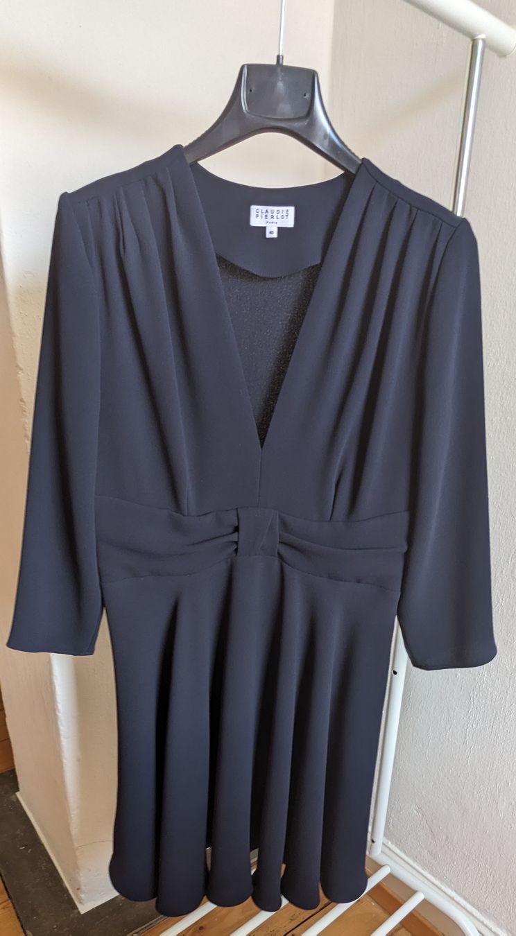 Claudie Pierlot Vestiti: Claudie Pierlot Kleid Gr 40 – Nuovo (secondo la descrizione) da Thalwil venduto da kat_d85f 4