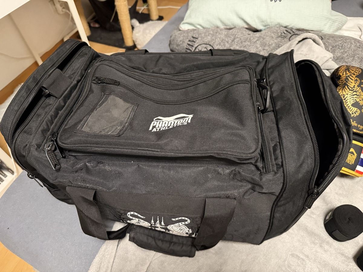 Sacs:  Sporttasche - Phantom Athletics – D'occasion à Bern par pat_g5v7