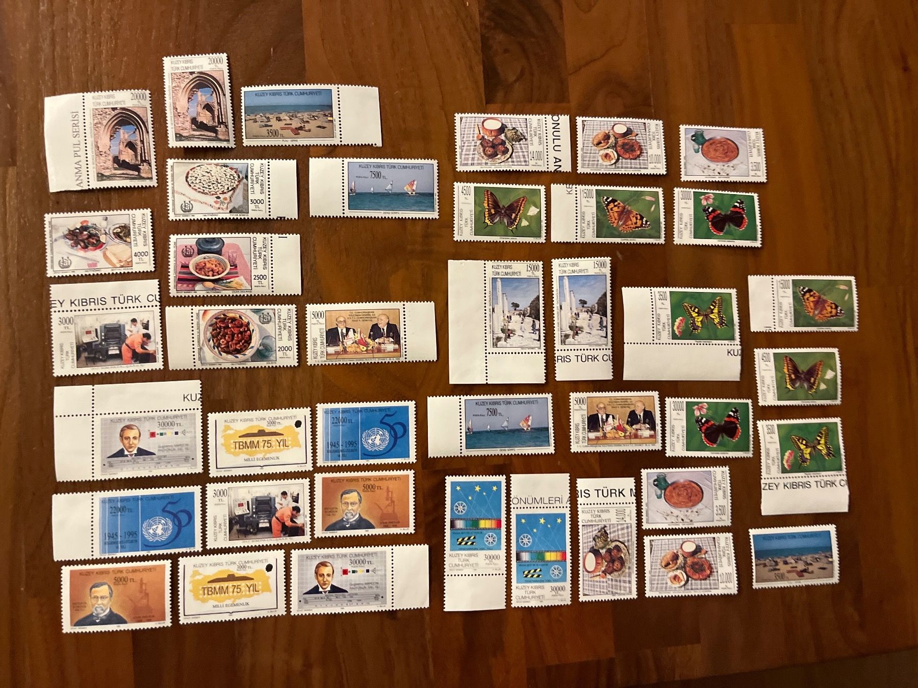 Tutti i francobolli: Türkei Lot Briefmarken – Nuovo e nell'imballaggio originale da Zürich venduto da eng_v9x6