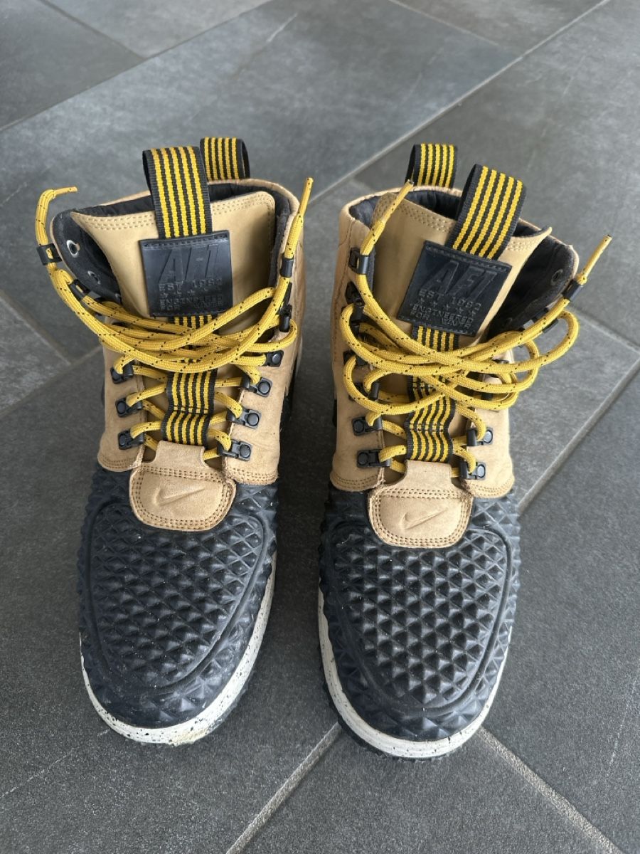Nike Scarpe da uomo: Nike AF1 Gr. 44.5 – Usato da Wileroltigen venduto da torro11