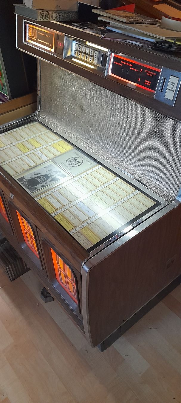 Jukebox: Jukebox Rowe Ami – D'occasion à Nesslau par Pina