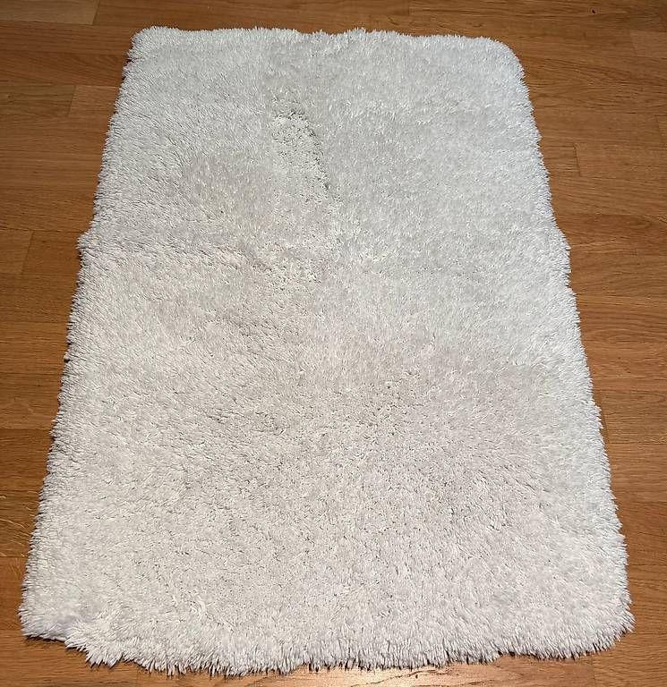 Tapis: Badezimmer Teppich – D'occasion à Winterthur par unihockeyboy95