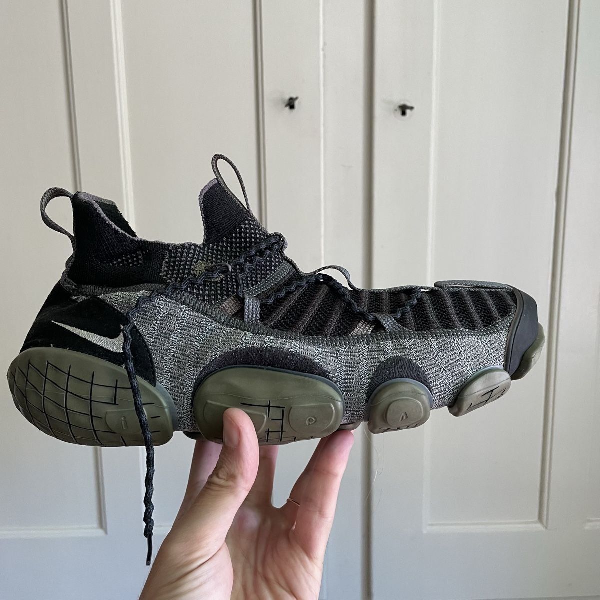 Nike Chaussures hommes: Nike ISPA Link - Schwarz Medium Olive - 46 – Neuf (Voir description) à Biel/Bienne par juliebazzini