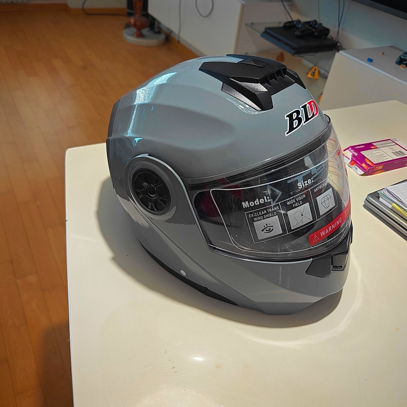 Caschi & visiere: Motorrad Klapphelm BLD Doppelvisier Helm Grau Silber Maximal – Nuovo e nell'imballaggio originale da Suhr venduto da sjay.Cv 4