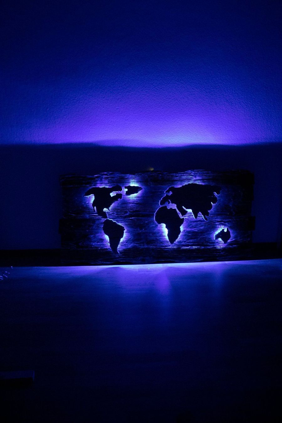 Lampade: Rustikale LED Weltkarte RGB – Nuovo e nell'imballaggio originale da Zürich venduto da Miki_Schreiner 5