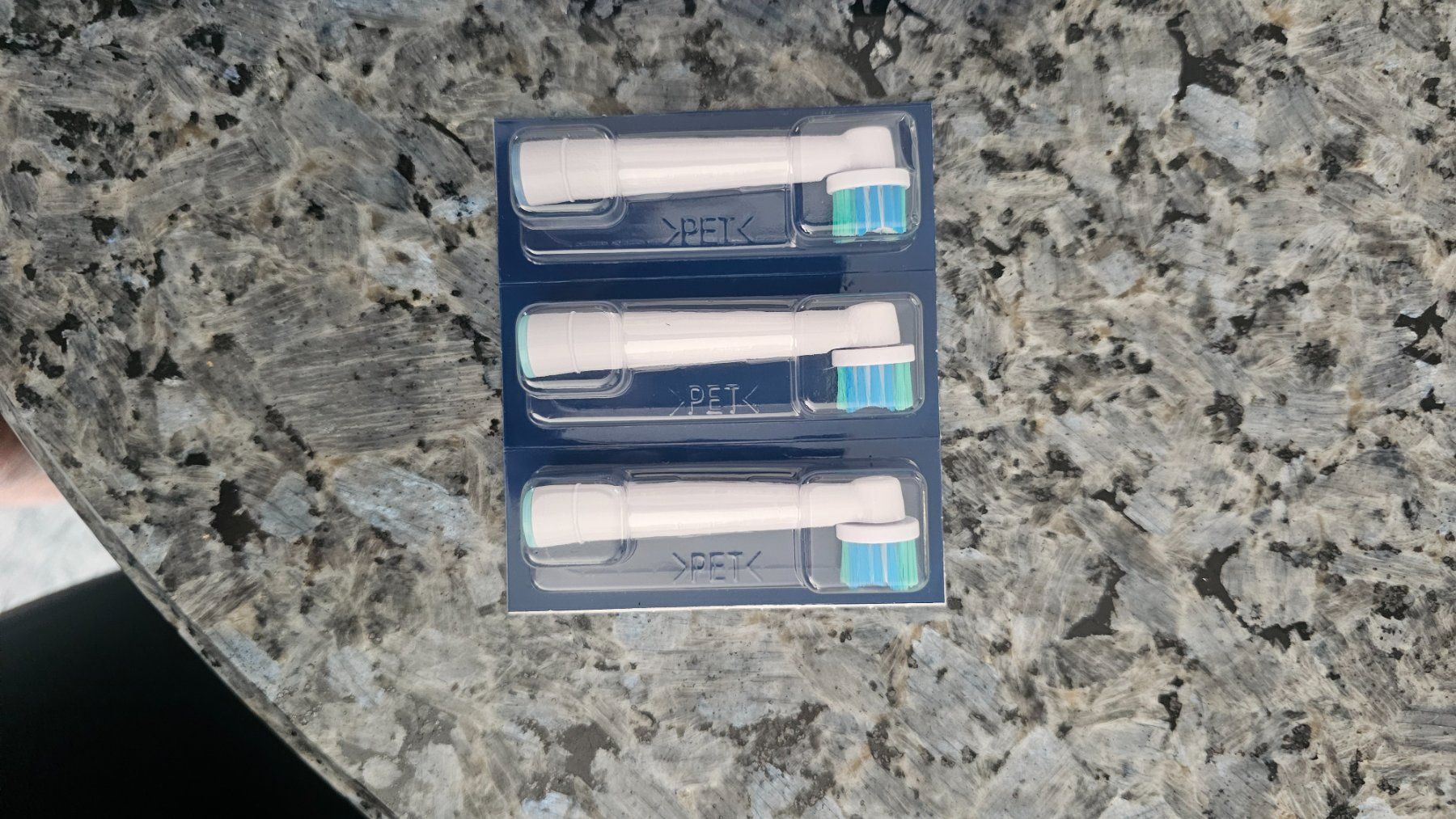 Oral B Zahnpflege: Zahnbürstenkopf Radiant Oral  B – Neu und originalverpackt aus Chur von Norbi7 1