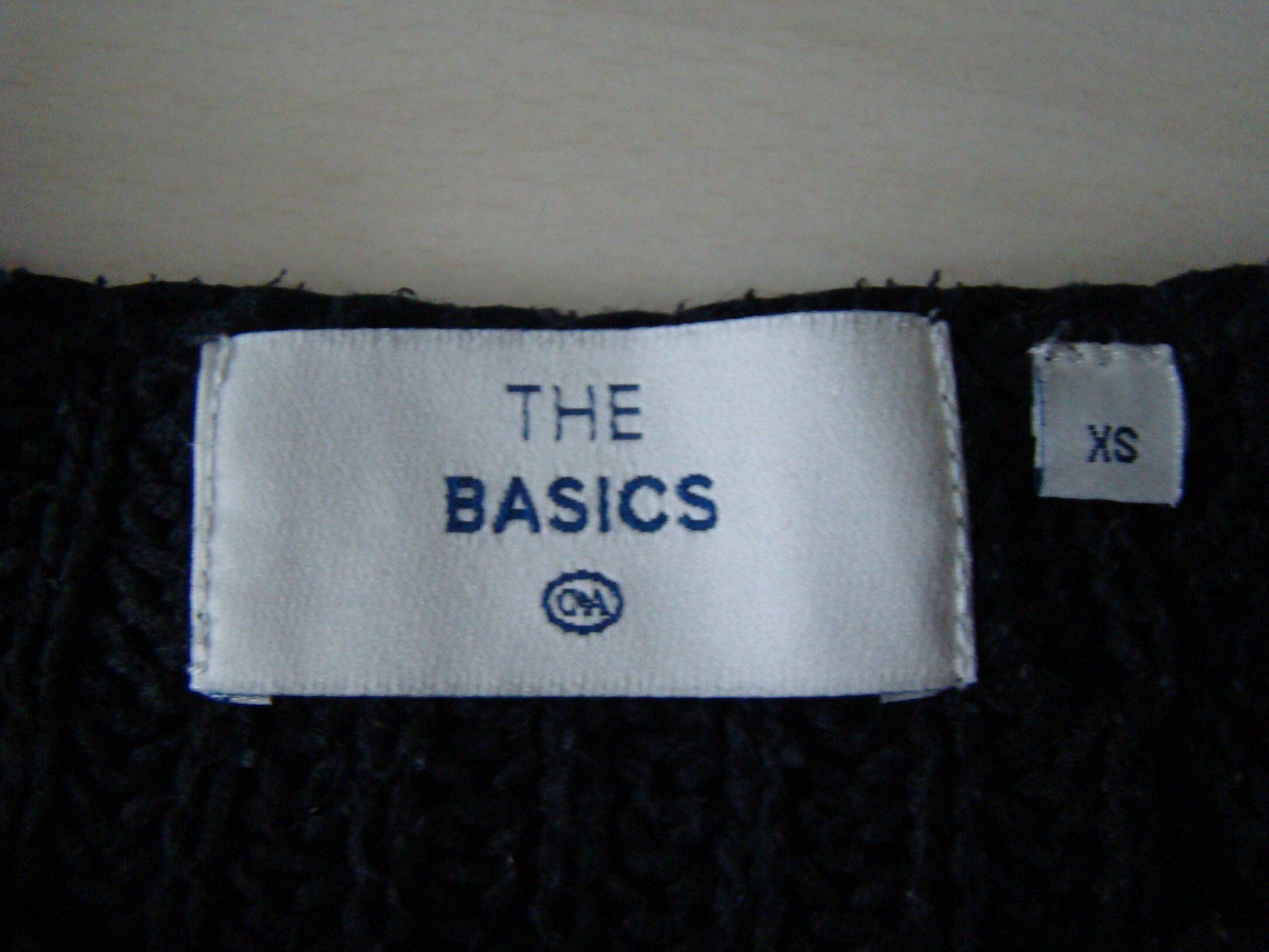 C&A Pullover & Sweatshirts: Pullover langarm, schwarz-weiss, Grösse XS, Marke C & A – Gebraucht aus Malters von burzi 1