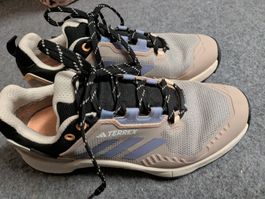 Adidas Terrex Trekkingschuhe gr. 38 2/3