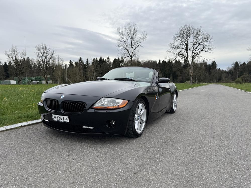 BMW Z4 3.0i E85