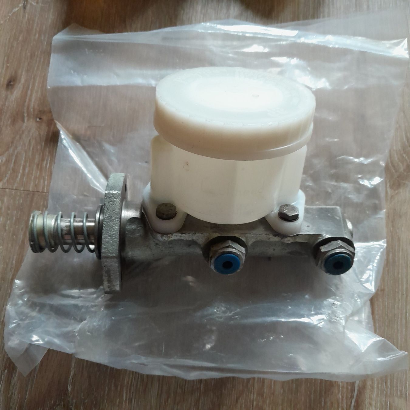 Triumph Alle Autoersatzteile: Hydrauliques pour Triumph Stag! – Neu und originalverpackt aus Cuarny von Micro-tracteur 4