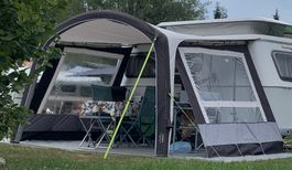 Sonnenvordach ERIBA Touring Wohnwagen und Camper