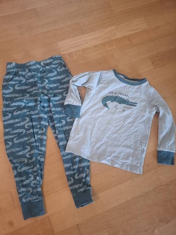 Pigiama & Simili: Pijama langarm 122/128 – Usato da Zürich venduto da sil_2yhh 3
