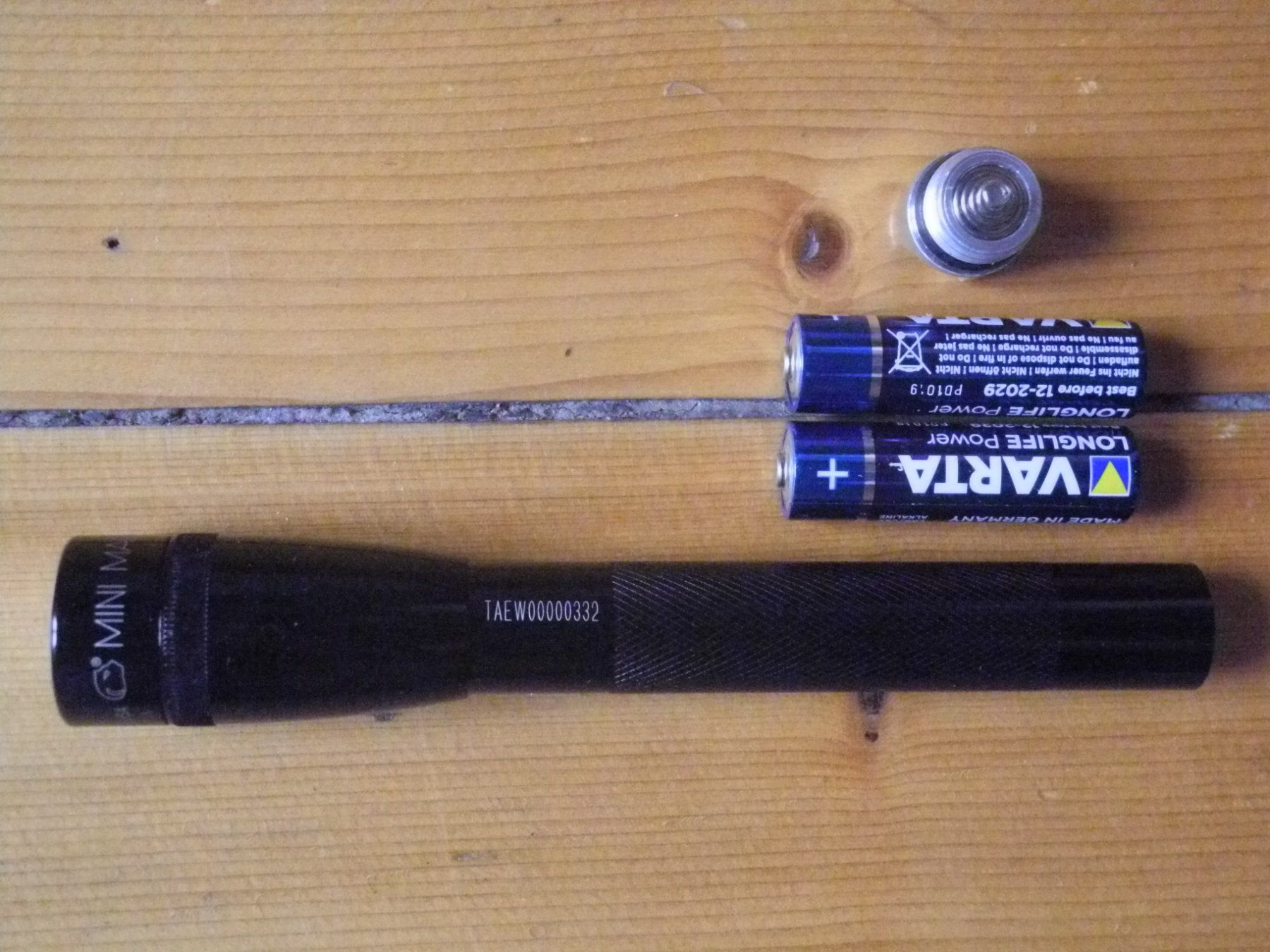 Lampade: Mini Maglite LED Taschenlampe – Usato da Geneve venduto da lambo35 1