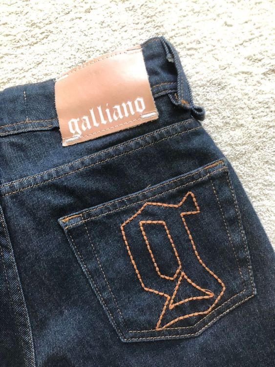 Galliano Jeans Acheter sur Ricardo