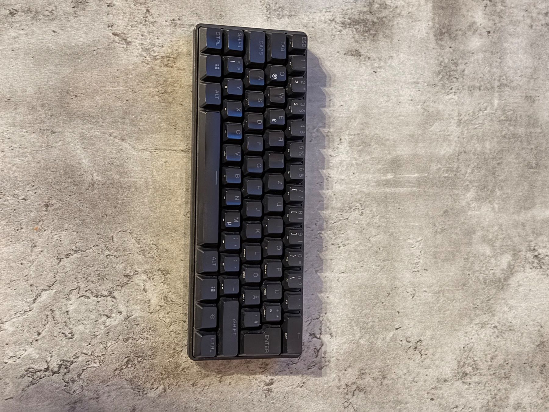 Steelseries Tastiere: SteelSeries Apex Pro Mini – Usato da Jegenstorf venduto da xerak