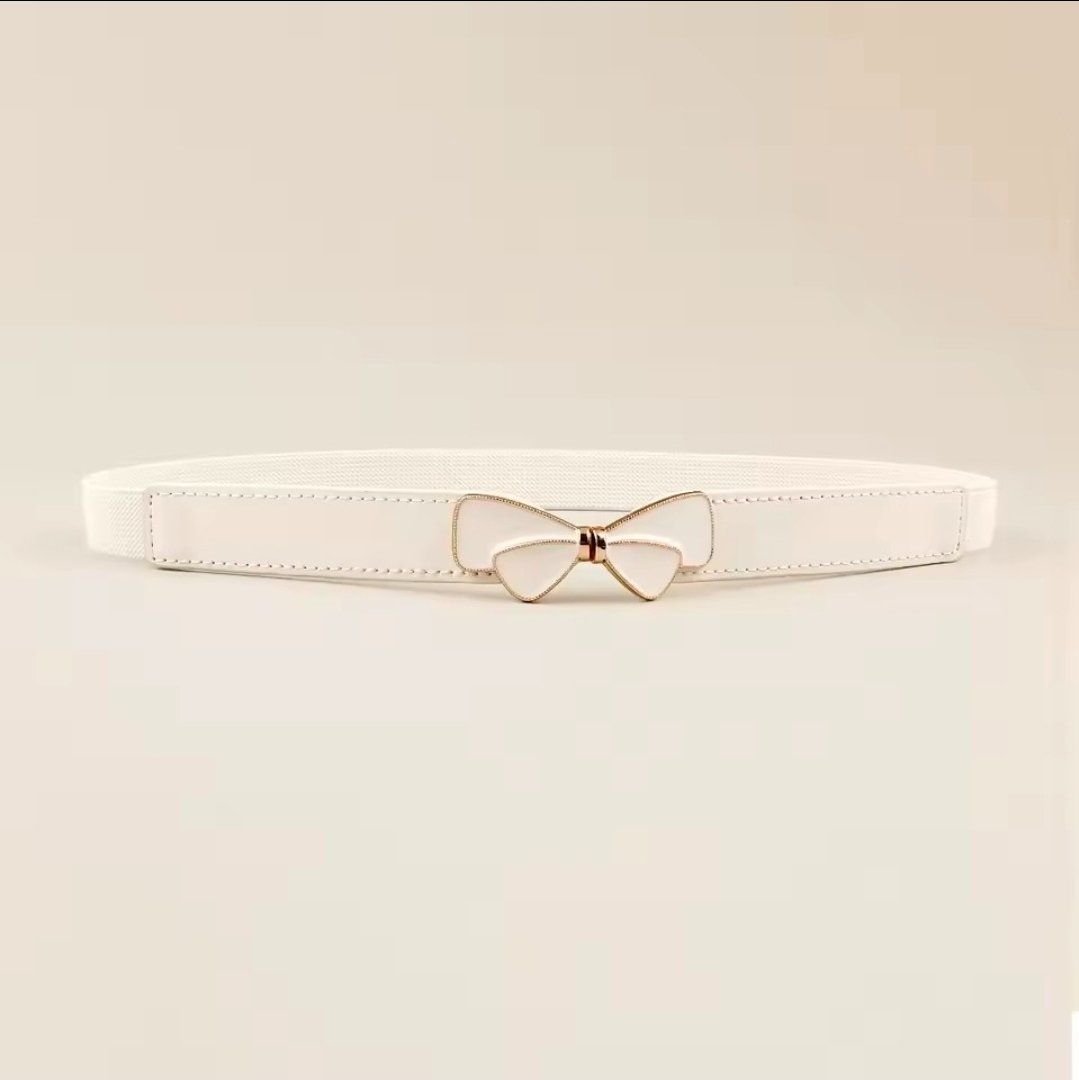 Cinture: Ceinture blanche élégante, NEUVE – Nuovo e nell'imballaggio originale da Puidoux venduto da Mia_Bellezza